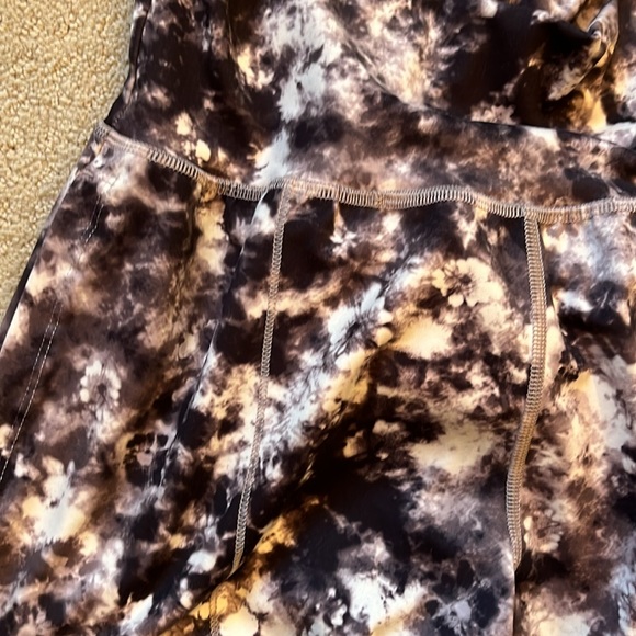 Athleta brown and cream stretch joggers. Cuffed ankles. - Picture 2 of 4